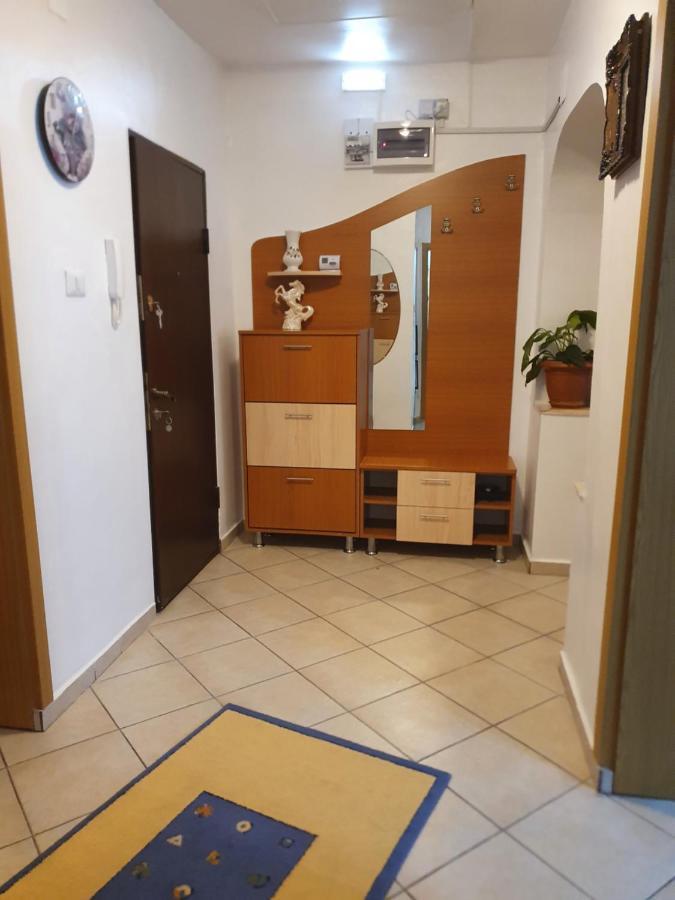 באיילה הרקולנדה Apartament Cu Trei Camere מראה חיצוני תמונה